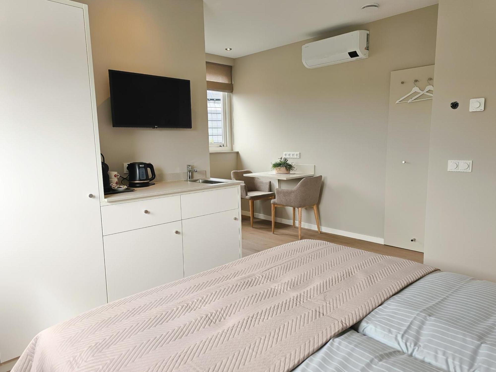 Gastenkamer 'Villa Mondriaan' Domburg Ka02 ภายนอก รูปภาพ